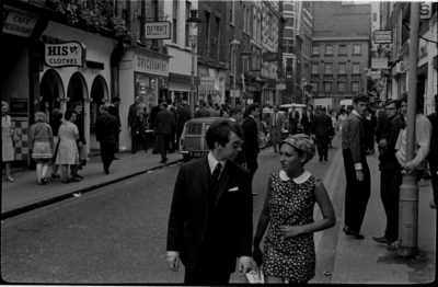 40-41 Carnaby Street 1965 a.jpg. Click on the picture to enlarge
